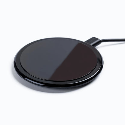 Sleek and Efficient Wireless Disk Charger